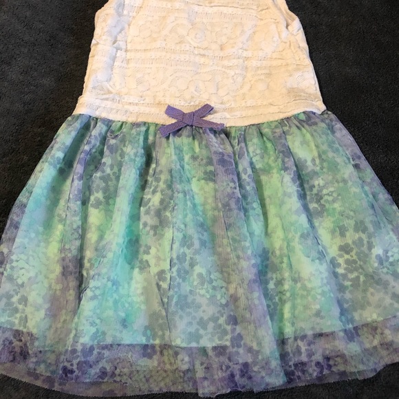 1989 Place • Purple & Mint | Lace & Floral Design Dress - Picture 5 of 8